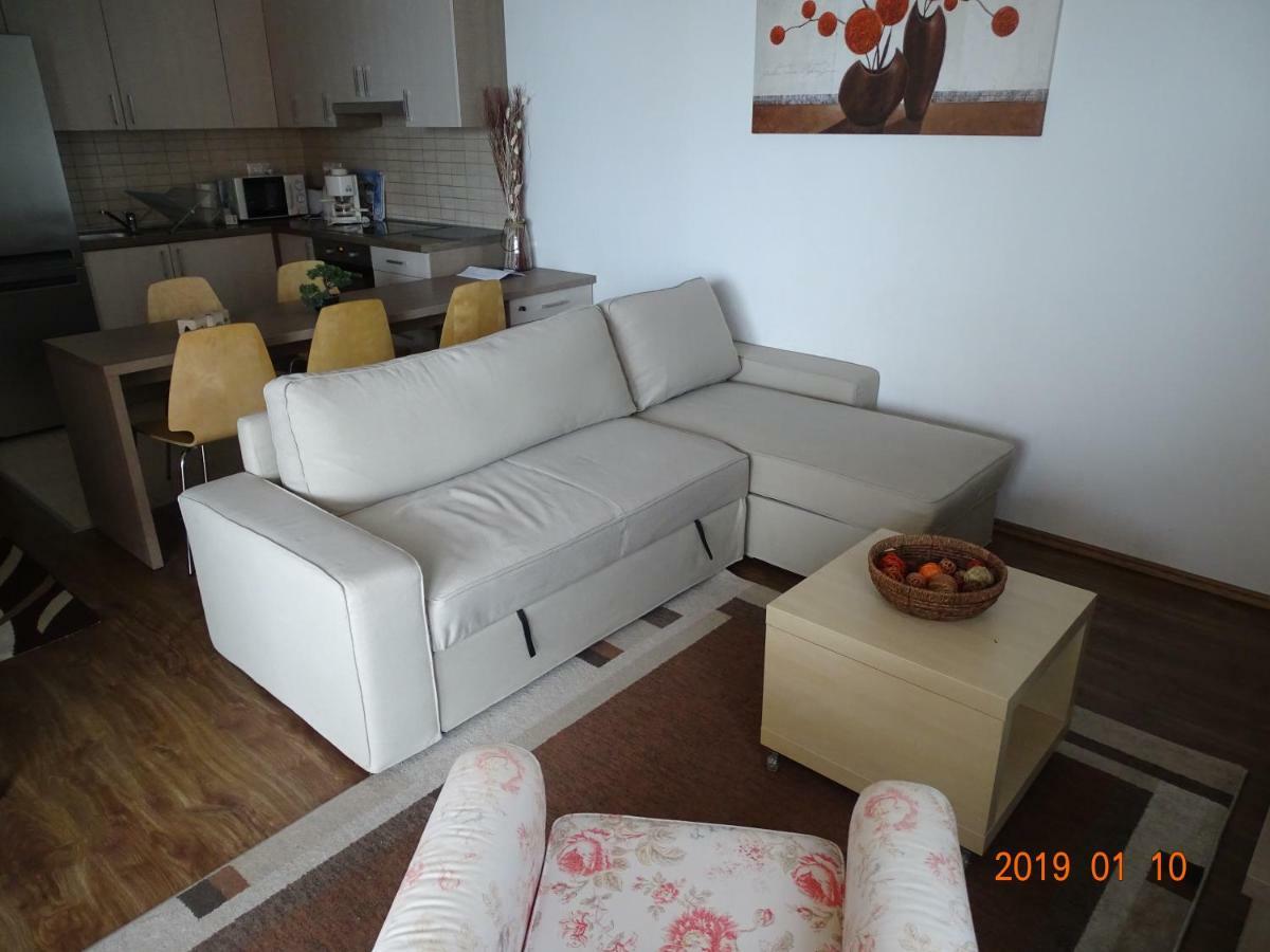 Galeriusbeach Deluxe Apartment Siofok Ngoại thất bức ảnh