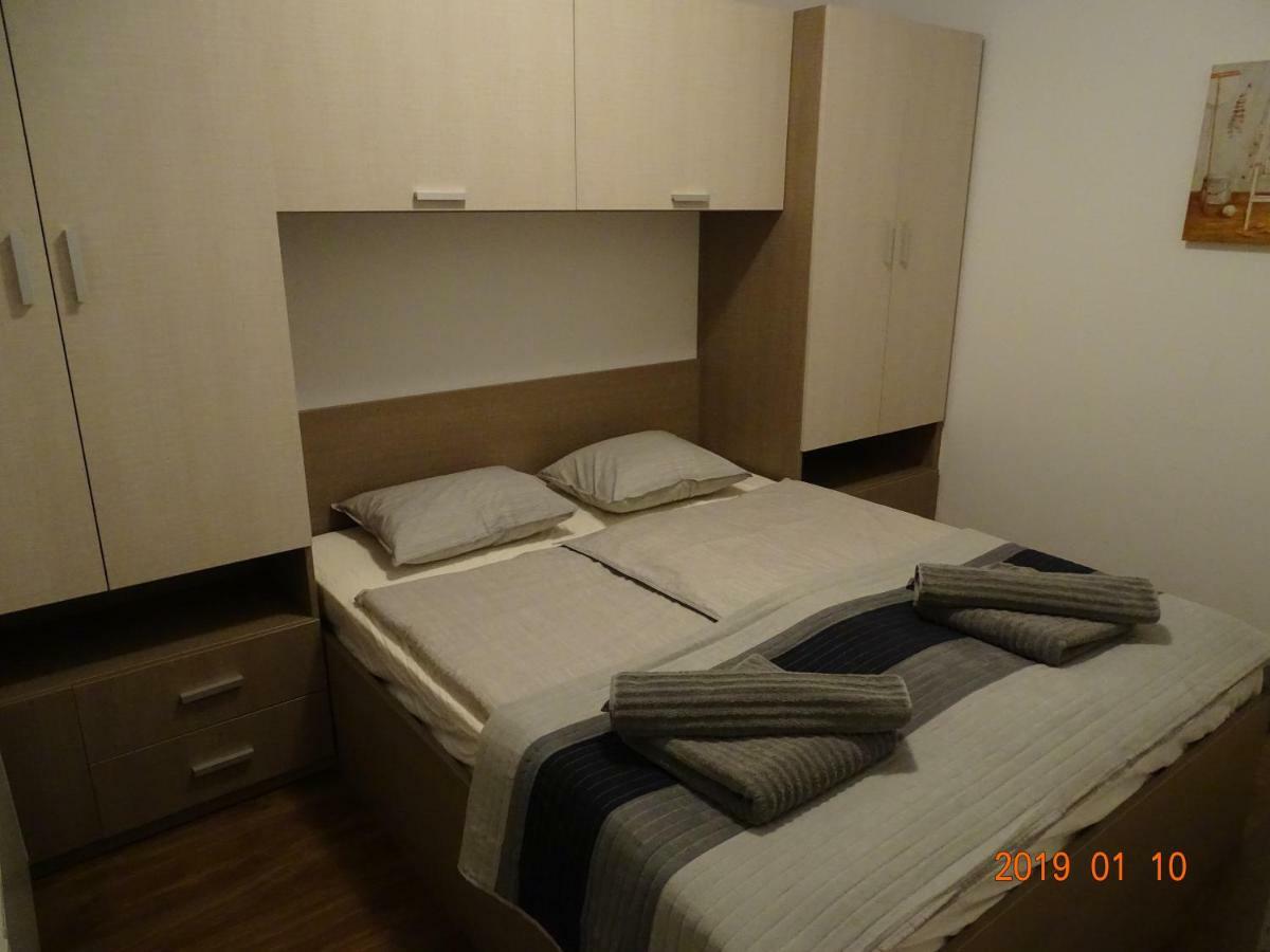 Galeriusbeach Deluxe Apartment Siofok Ngoại thất bức ảnh