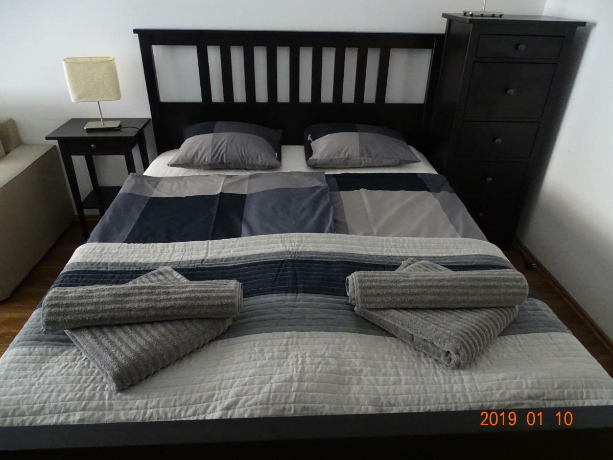 Galeriusbeach Deluxe Apartment Siofok Ngoại thất bức ảnh
